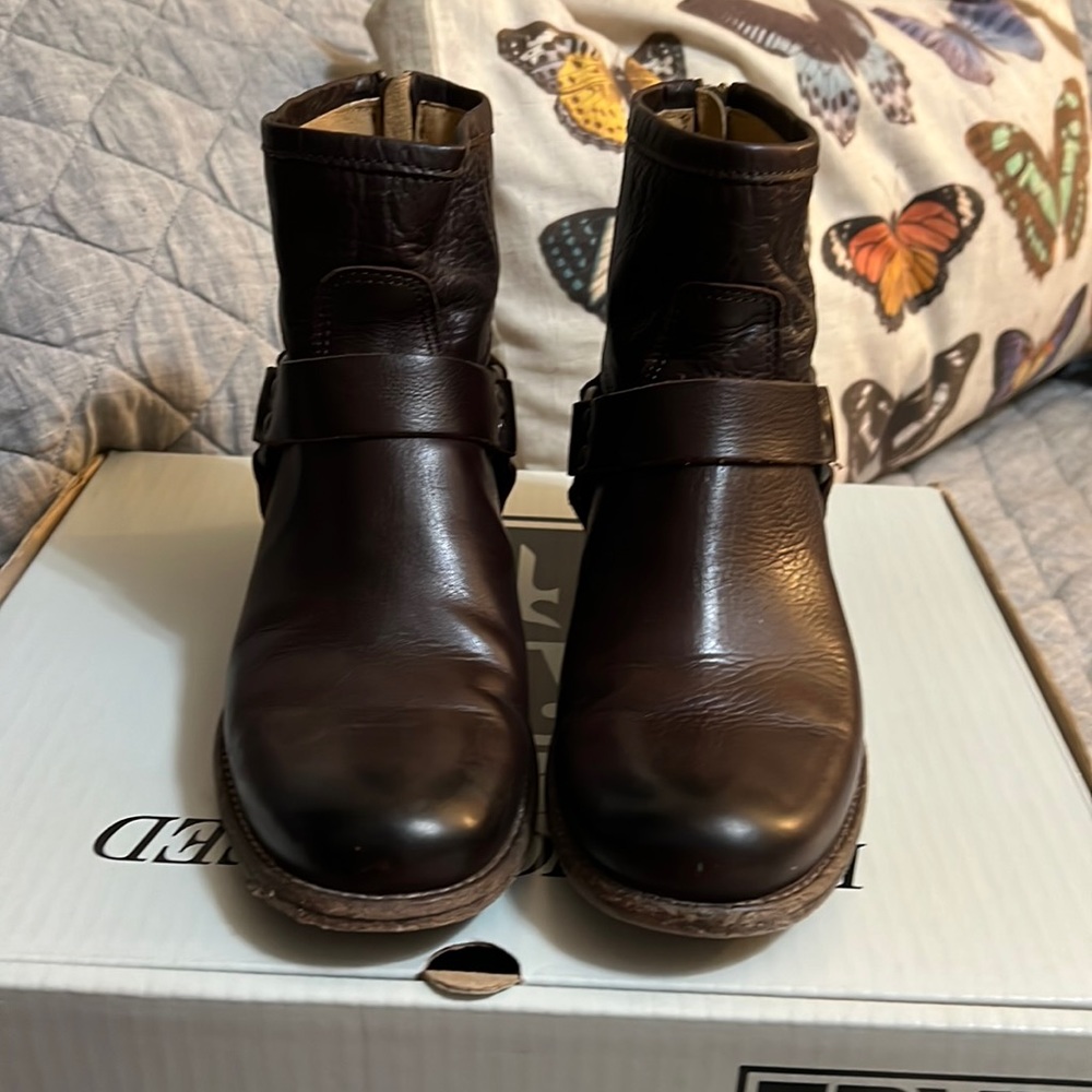 Frye Phillip Harness ankle boot dark brown